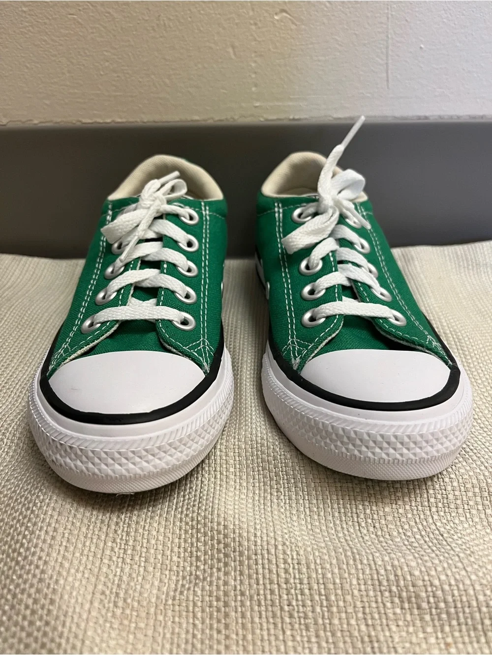 Converse Kids Low Top Canvas Sneakers - Green with White Accents Size Youth 12